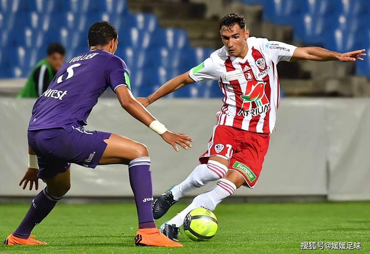 包含格拉纳达客场大胜，实现豪门绝杀的词条