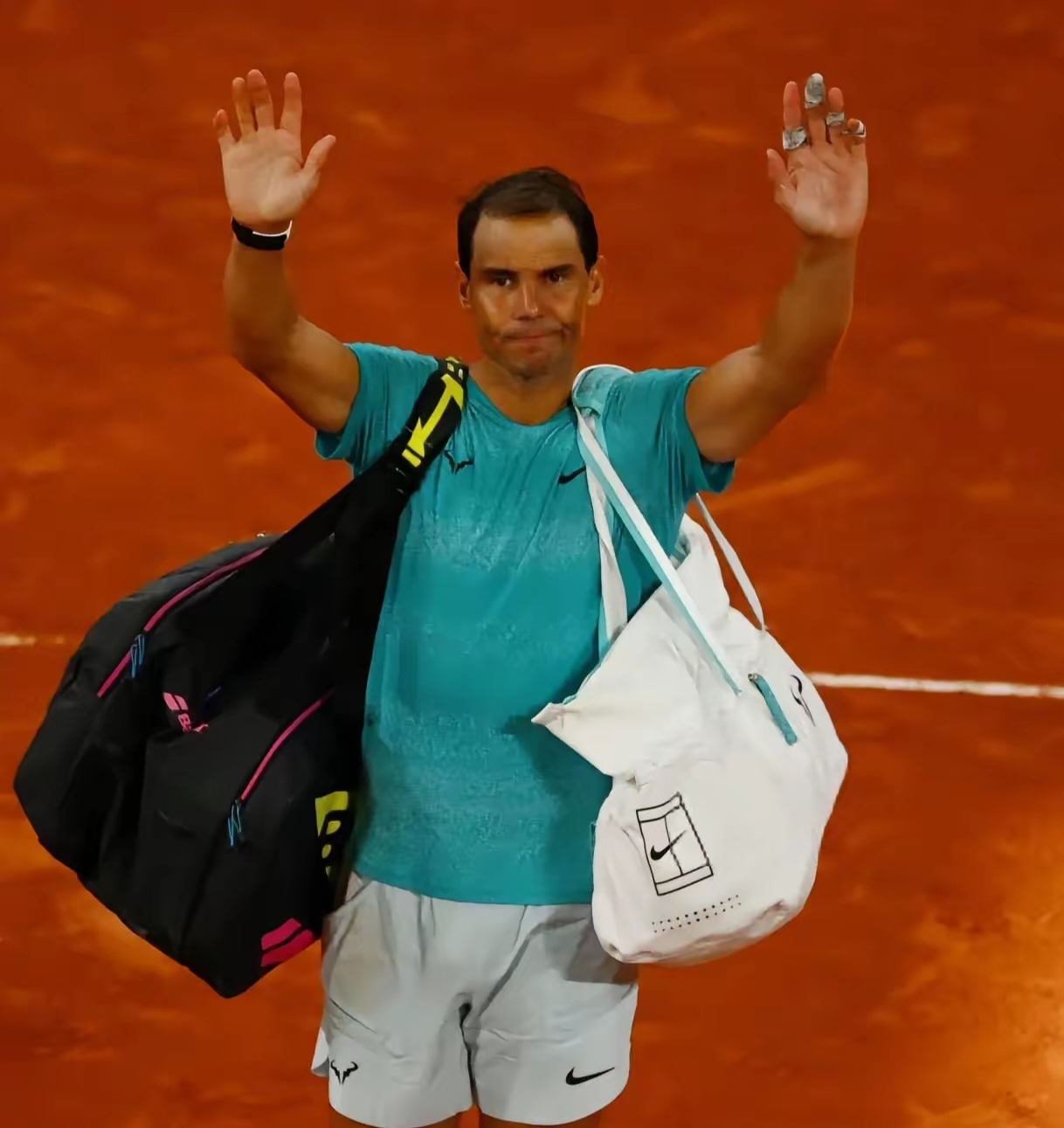 开云官网-英国网球队逆转意大利网球队，穆雷一己之力扛起全队的简单介绍