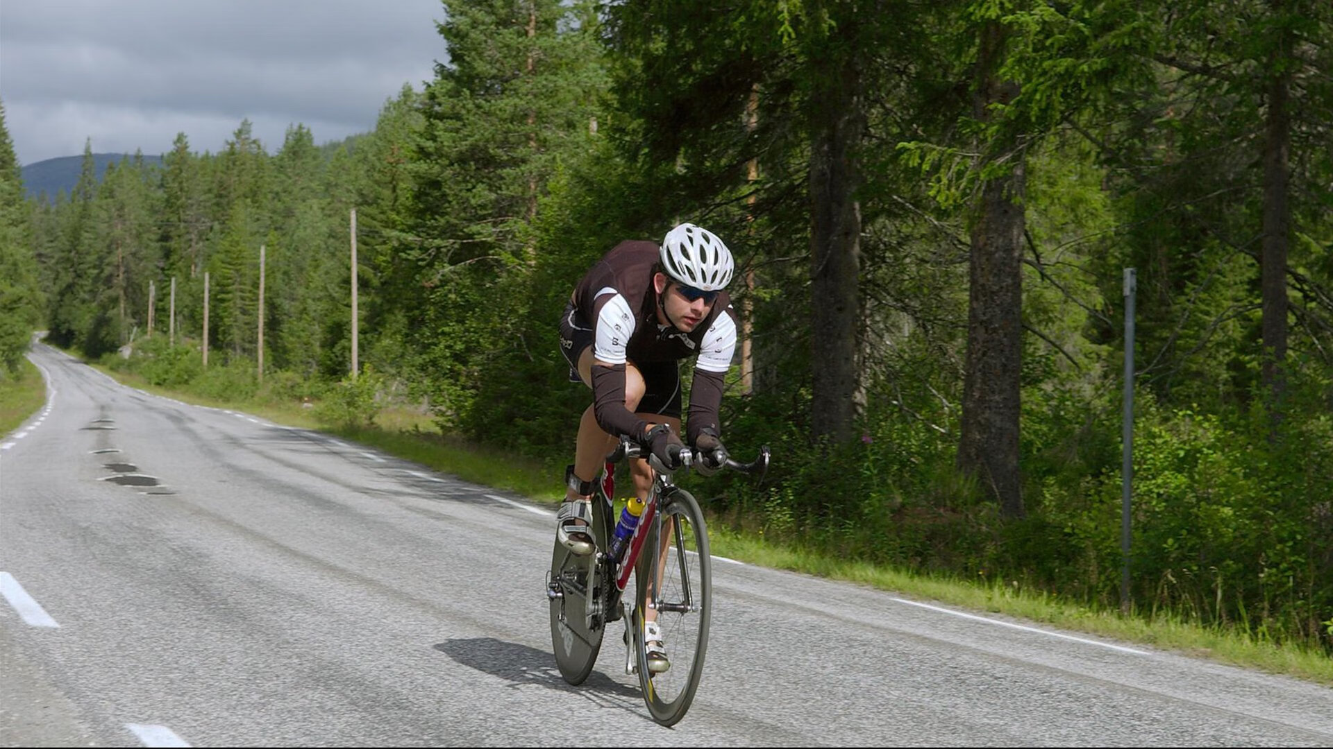橙衣军团的黄昏绝唱，美加墨世界杯焦点战，荷兰决胜局带走黄金一代比利时