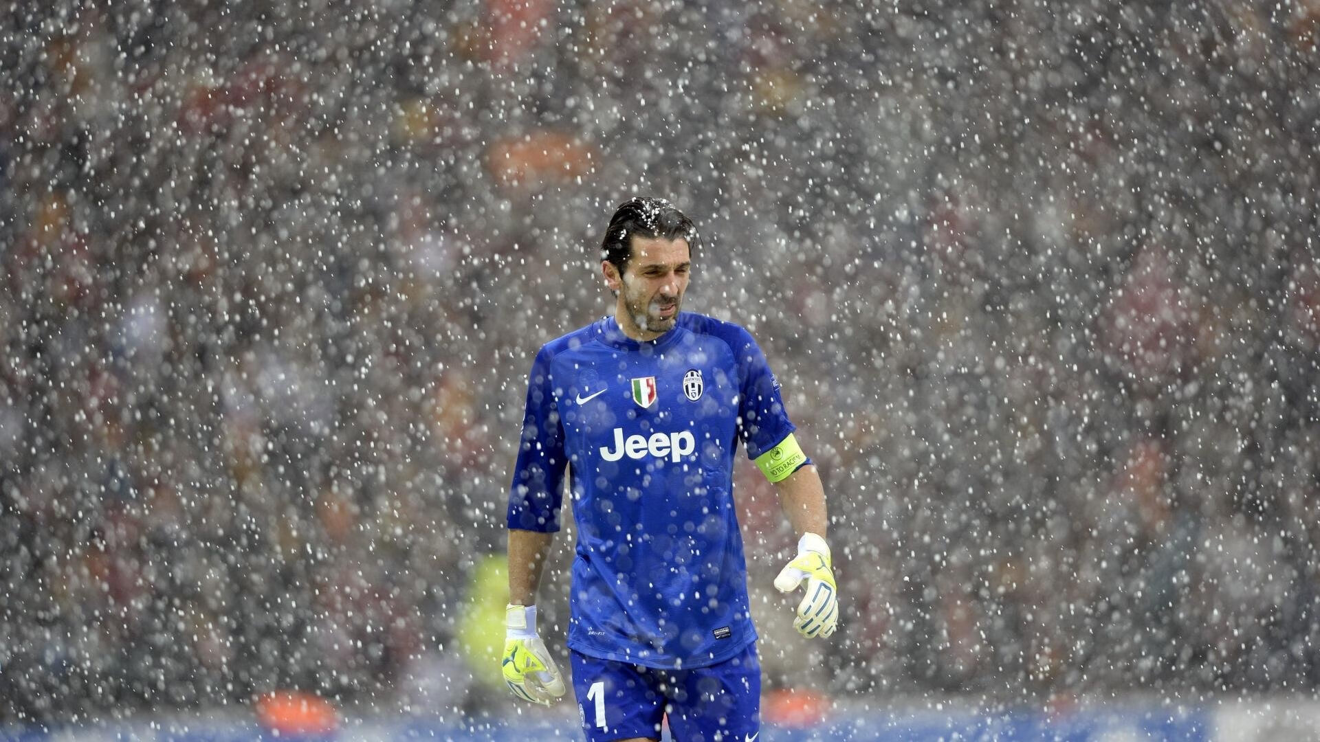 北非德比见证新王诞生,阿劳霍一锤定音,埃及0-1摩洛哥背后的巨星价值